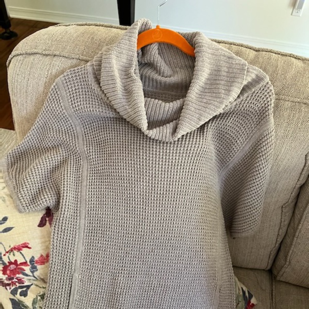 UGG Sweater
